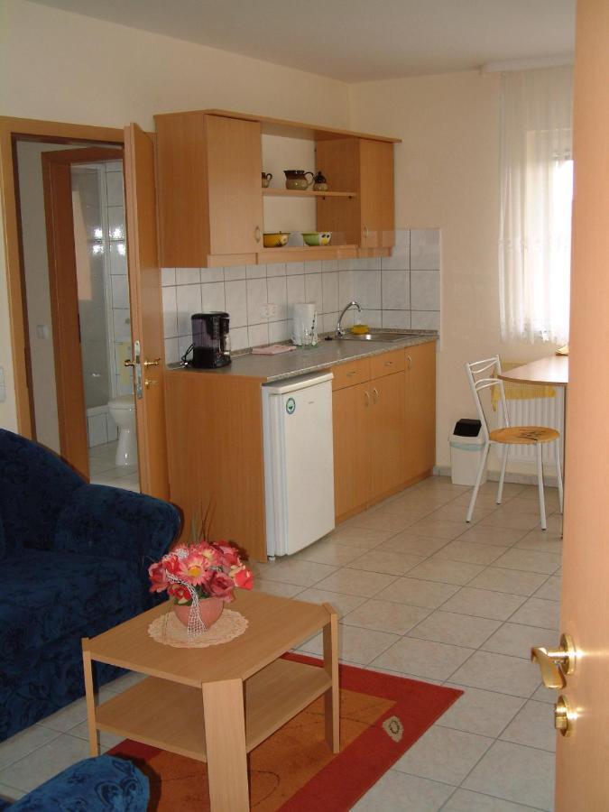 Lena Apartman Хевиз Экстерьер фото